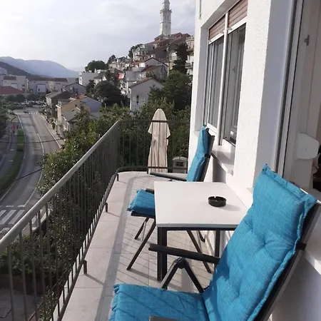 Kapetanova Kuca Casa de Férias