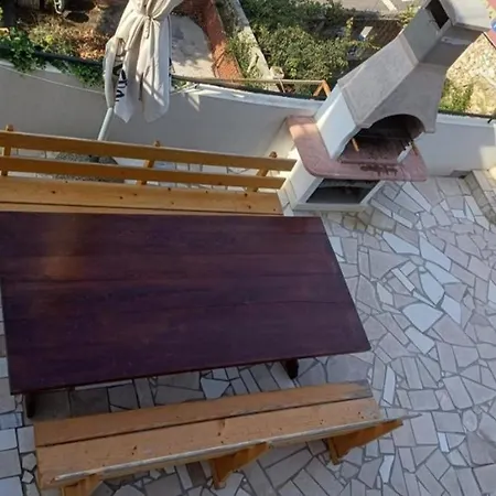 Kapetanova Kuca * Novi Vinodolski