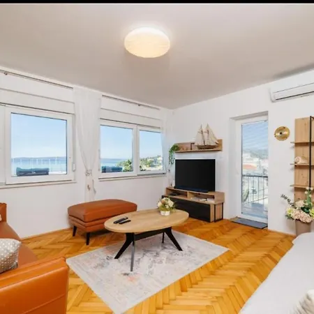 Casa de Férias Kapetanova Kuca Novi Vinodolski