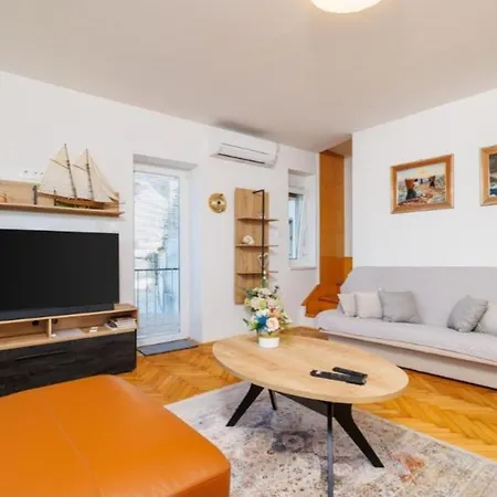 Kapetanova Kuca נובי ווינודולסקי