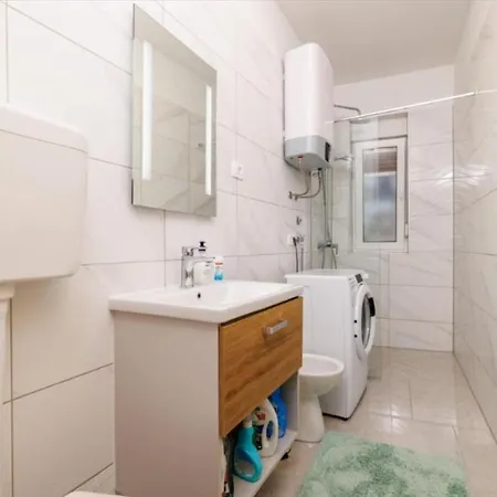 Casa de Férias Kapetanova Kuca *