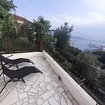 Kapetanova Kuca *