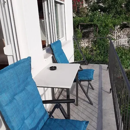 Kapetanova Kuca Casa de Férias Novi Vinodolski